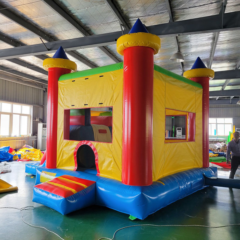 Bounce House with Slide Jumpin - Kids Outdoor Jumping Castle 评论和价格